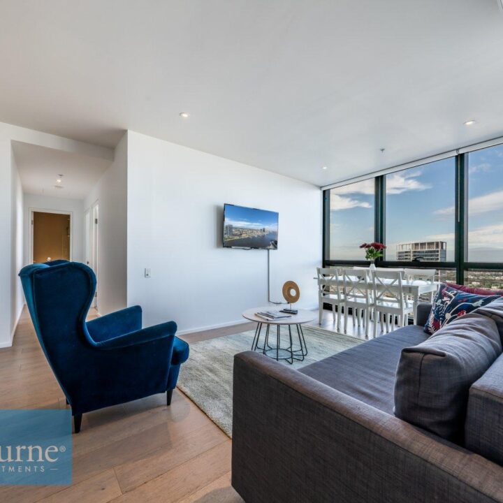 three bedroom apartment docklands