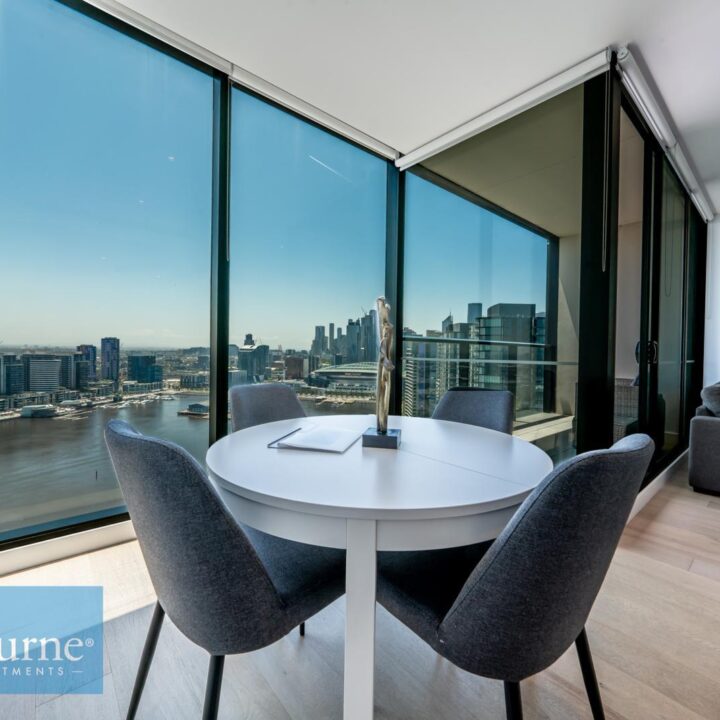 Docklands 2 Bedroom Apartment