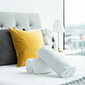 Luxury Docklands 2-bedroom apartment