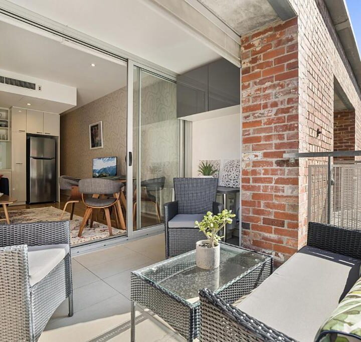 2-Bed apartment accommodation port melbourne