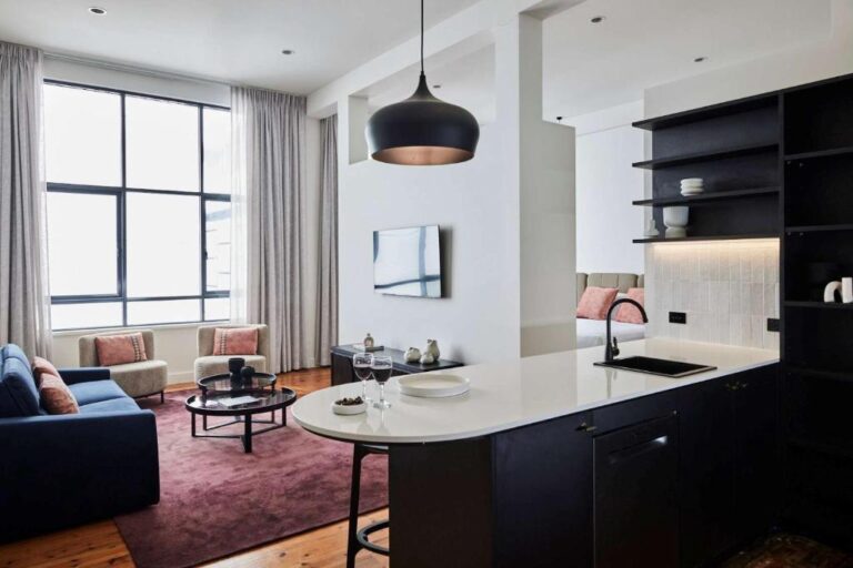 Penthouse Suite with Panoramic Views - Apartments for Rent in Melbourne ... - Apartment Penthouse Melbourne