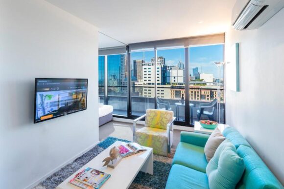 Aura on Flinders Serviced Apartments