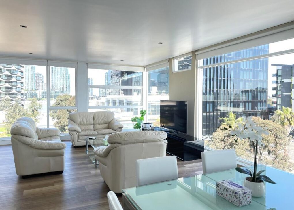Docklands Luxury Penthouse apartment melbourne