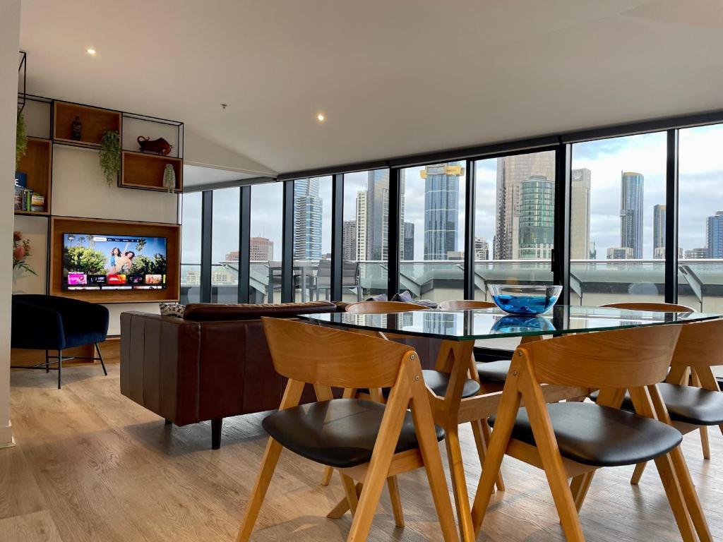 Flinders Luxury Penthouse melbourne apartments