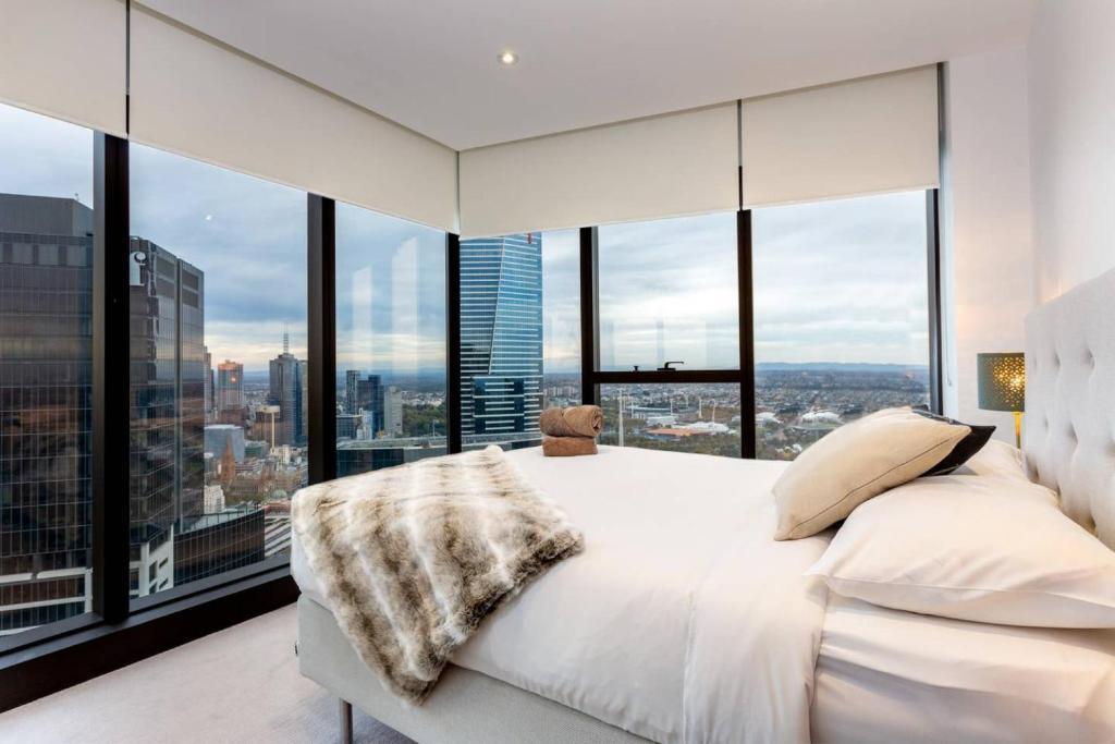 Sky-High 2 bedroom apartment southbank