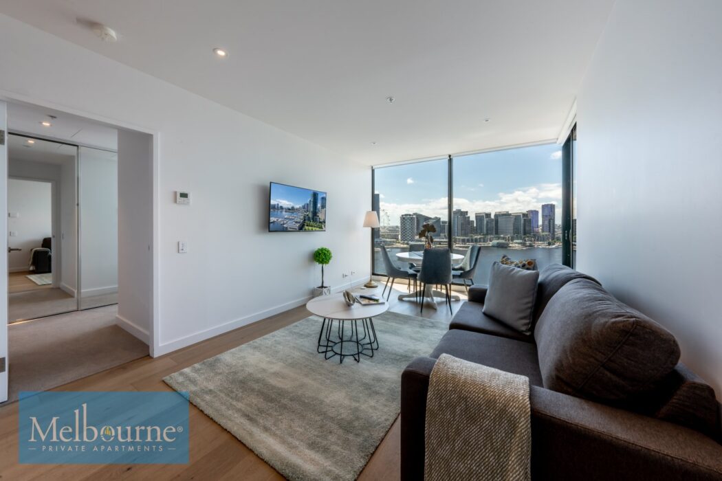 2 Bedroom / 2 Bathroom Apartments with Harbour Views