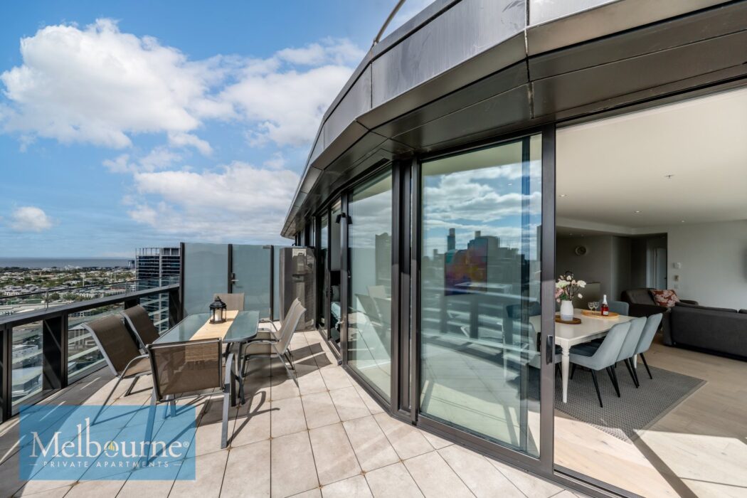 Sub-Penthouse Apartments on Collins Street