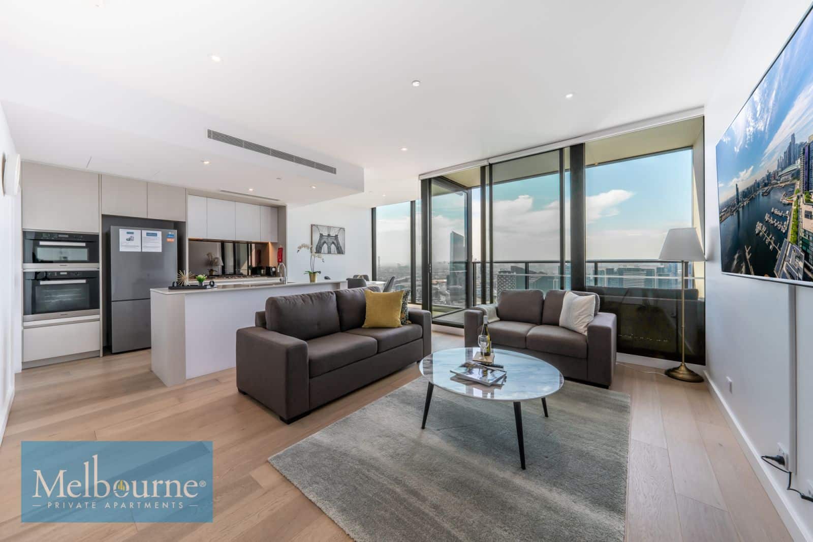 2 Week Melbourne Apartment Rentals: Your Ideal Stay in Docklands