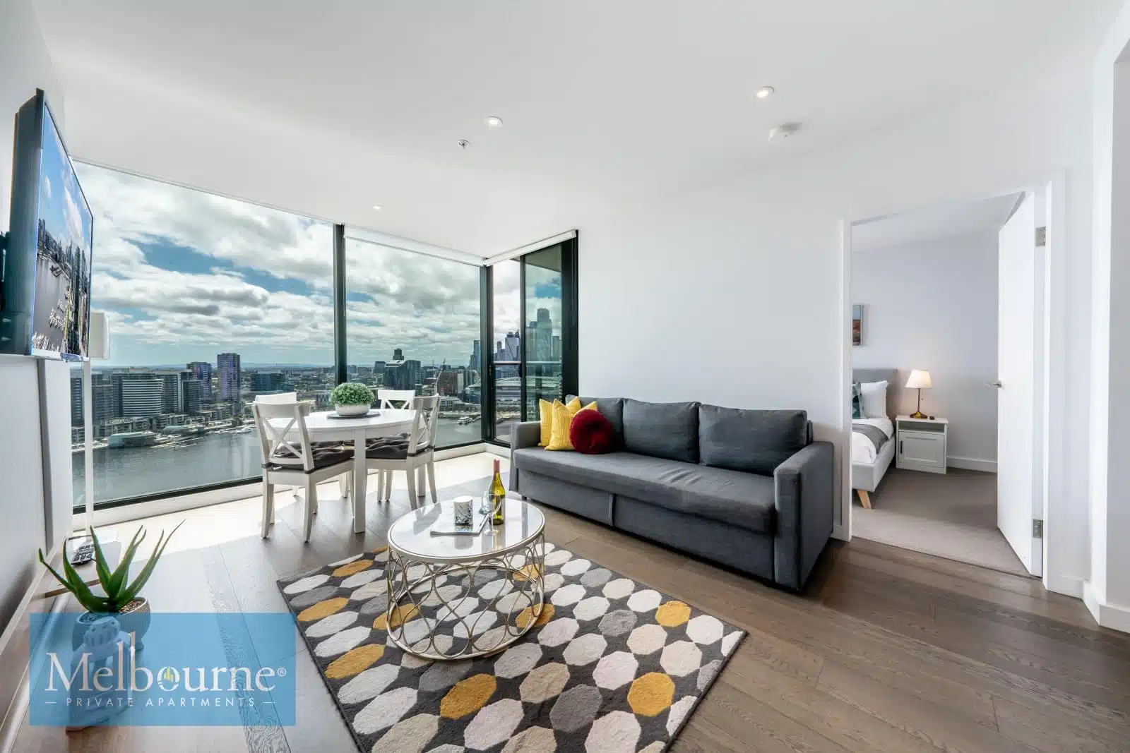 2 Bedroom Weekly Apartment Rentals in Melbourne’s Docklands – Comfort, Luxury & Location
