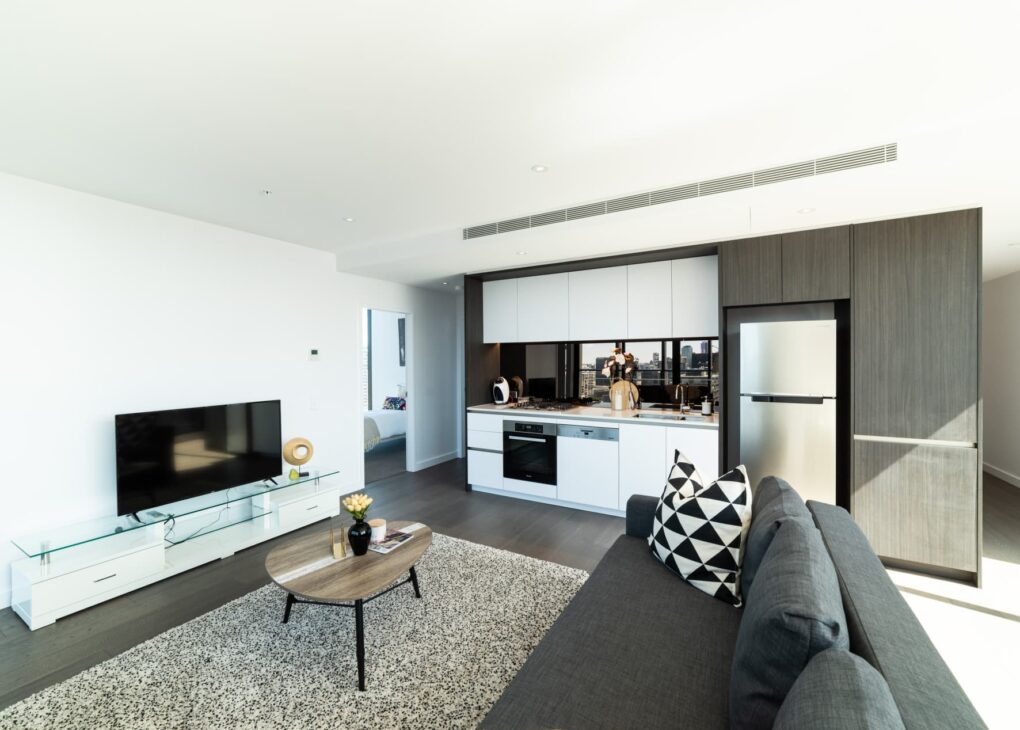3 Bedroom Apartments Near Melbourne CBD – Spacious, Central & Ideal for Short Stays