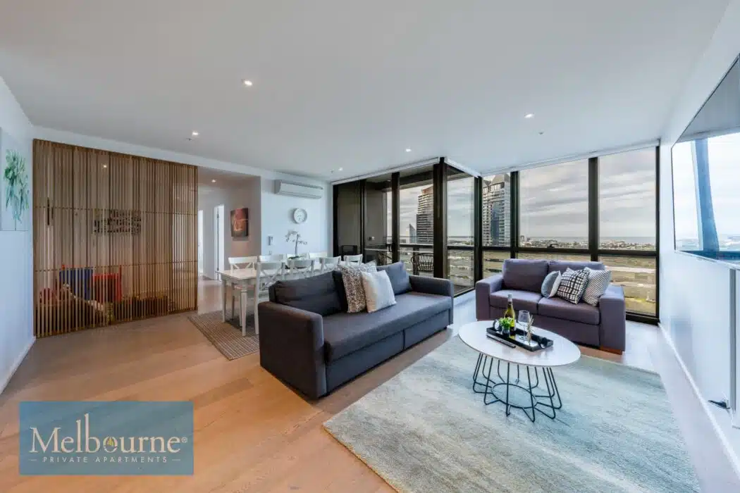 fully furnished 3 bedroom apartment near melbourne CBD