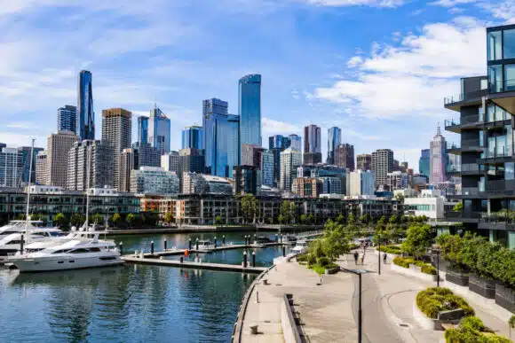 How Far Is Docklands from Melbourne CBD? A Practical Guide for Visitors