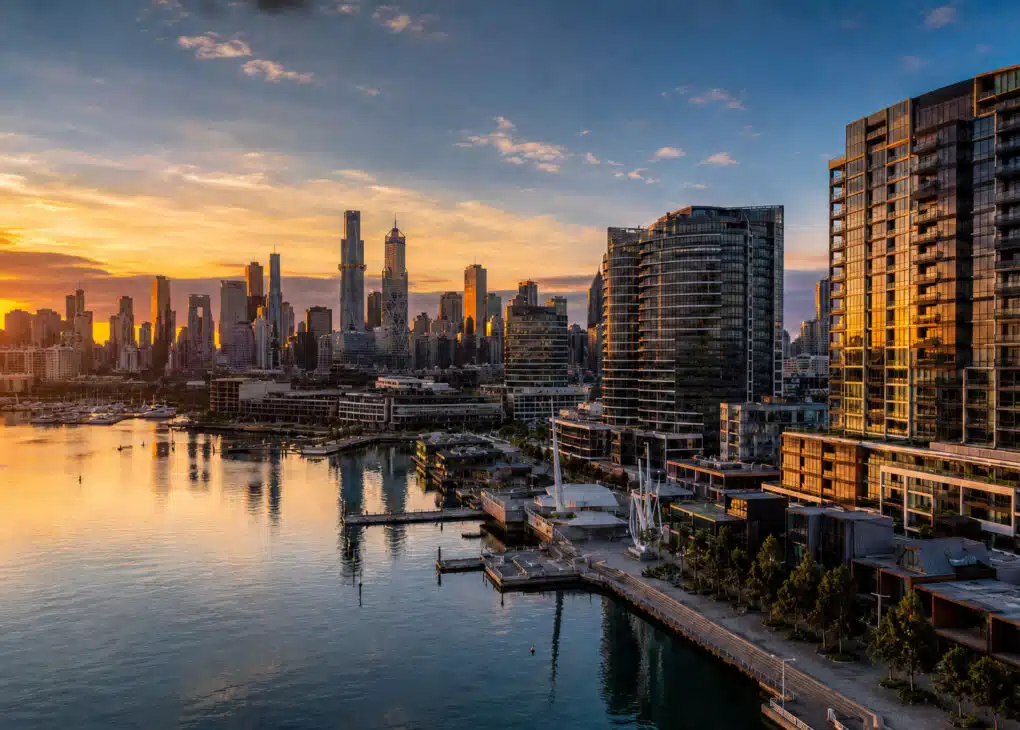 Melbourne City Apartments: Why Docklands Is the Smarter Choice